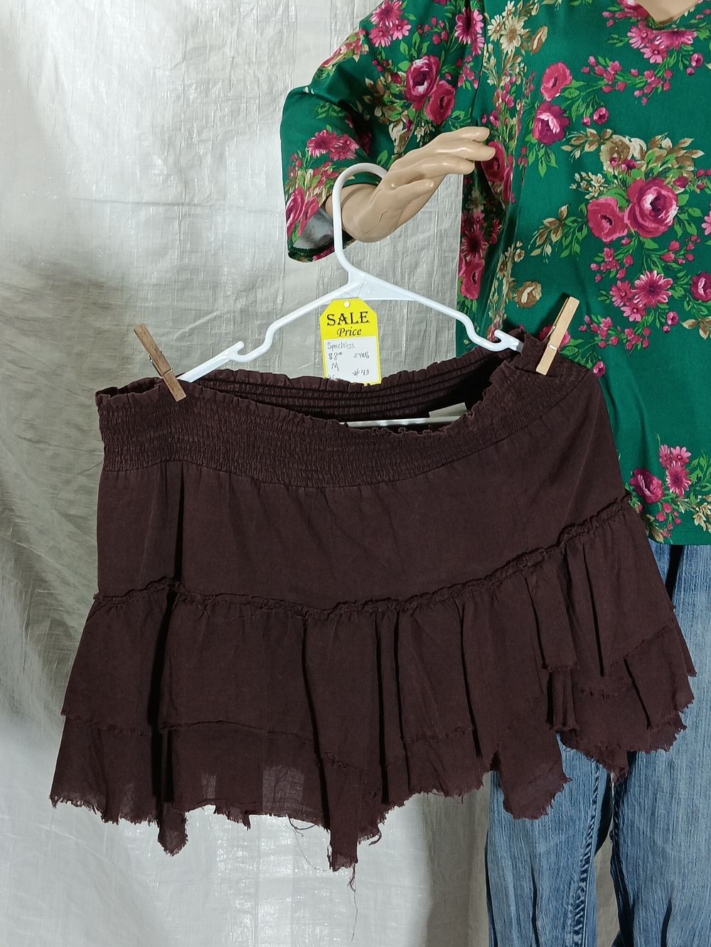 ( SOLD) Speechless brand   womens dark brown tiered ruffle mini skirt
